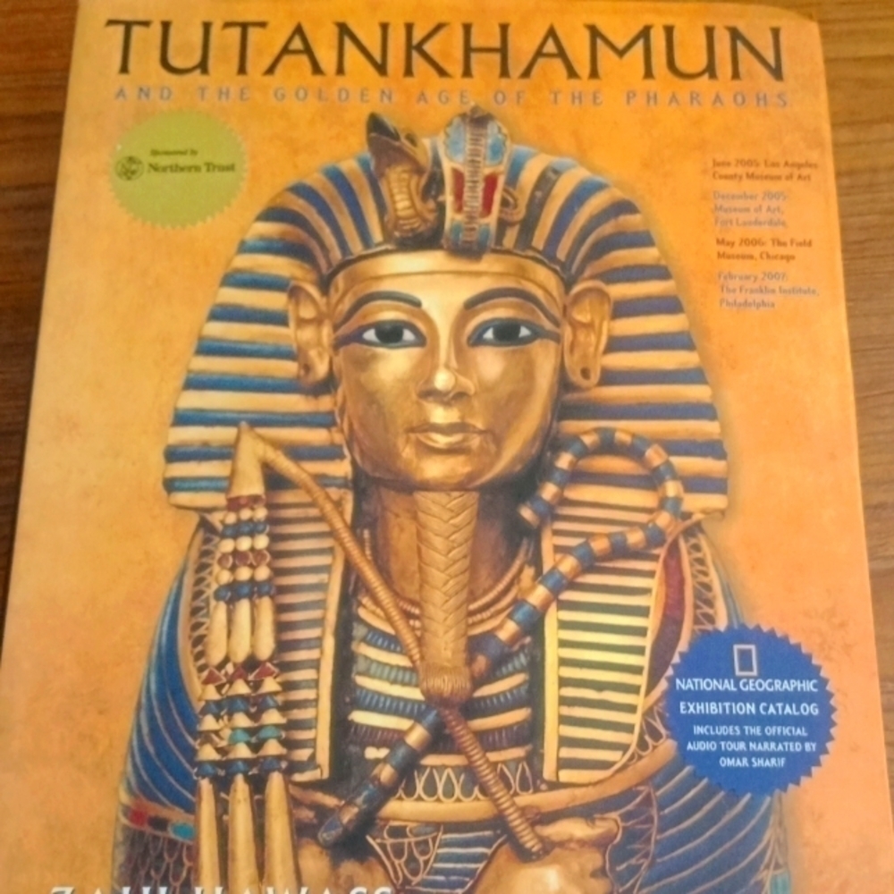 Book Tutankhamun